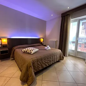 Bb 10 Serpotta - Palazzo Riolo & Restaurant Maison d'hôtes