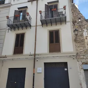 Alojamento de Acomodação e Pequeno-almoço Cala Peppa, Palermo