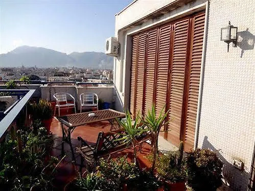 Hotel Casa Riccio Palermo Affittacamere