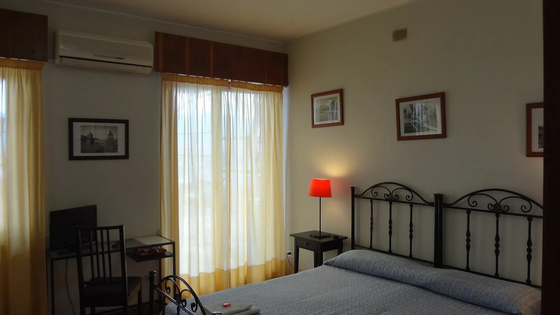 Hotel Casa Riccio Palermo Italia